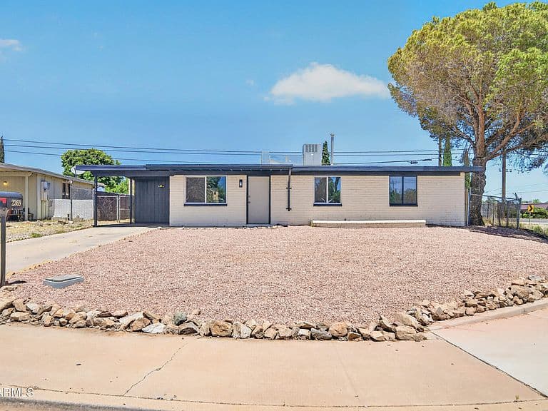 2369 SANTA CATALINA Drive photo 3