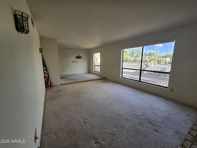 7012 E THUNDERBIRD Road photo 3
