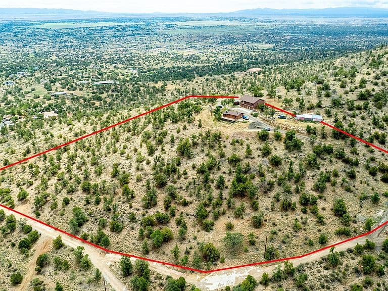 4655 W HIDDEN CANYON Road photo 2
