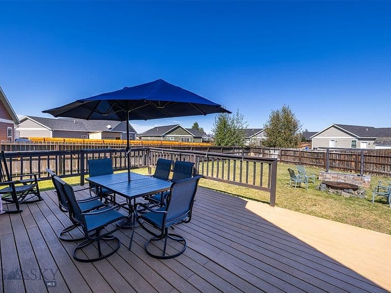 2226 Sturnella Ln photo 5