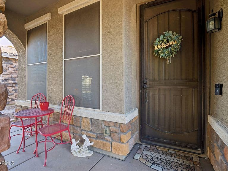 18049 W IVY Lane photo 3