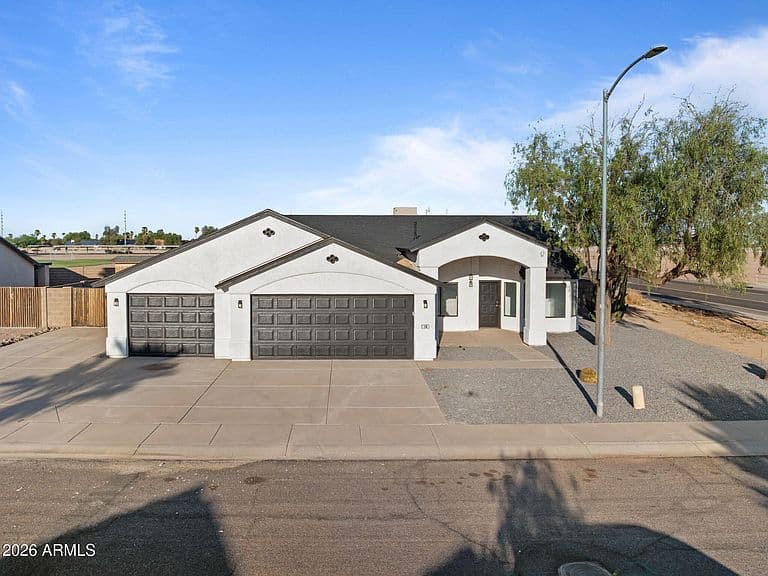 14 N KIMBERLY Drive photo 2