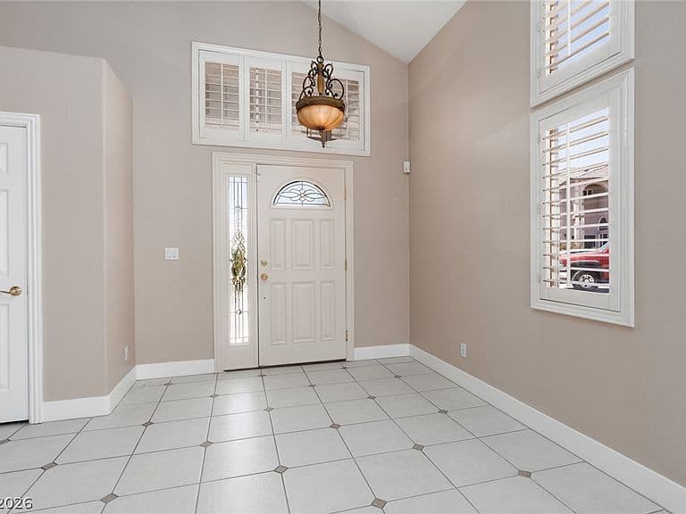 2635 Regency Cove Ct photo 2