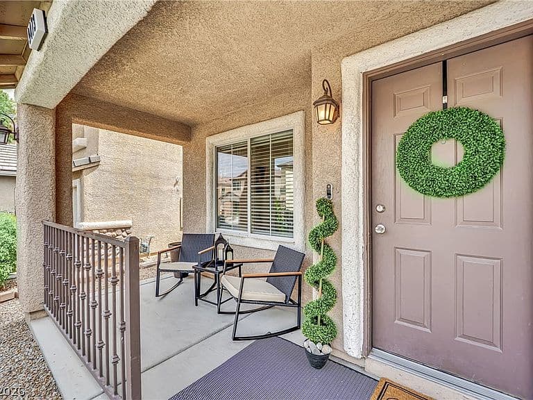 9473 Milkweed Canyon Ave photo 2