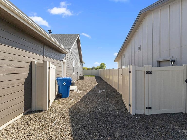 12543 W Arabian Dr photo 2