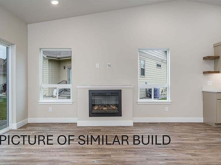 190 Palmer Dr photo 4