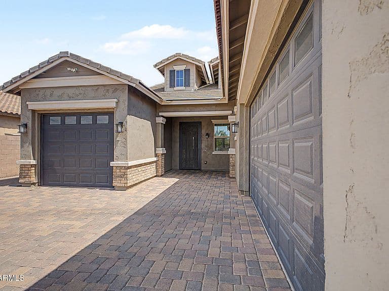 450 E TORREY PINES Place photo 4