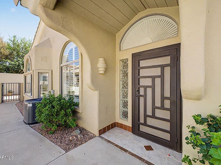 5830 E MCKELLIPS Road #20 photo 4
