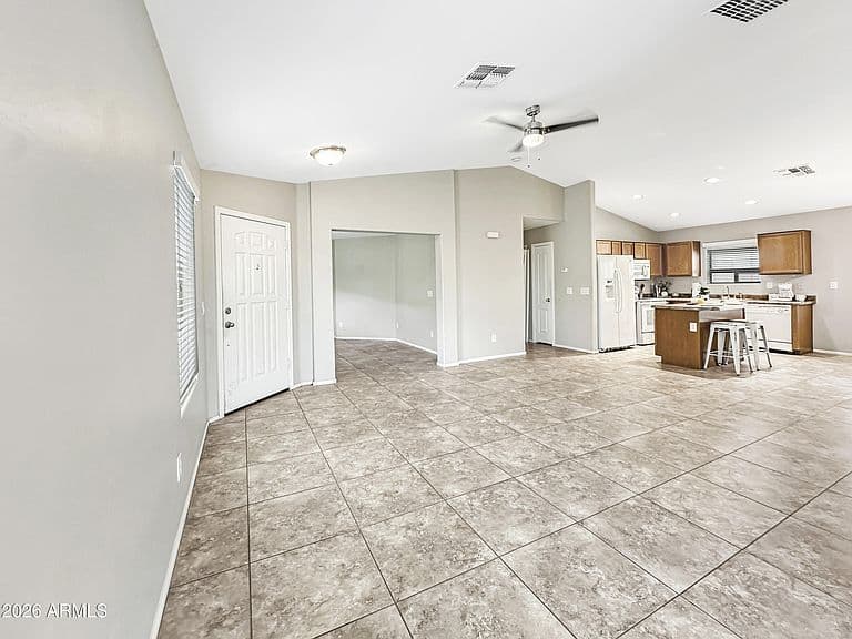 40167 W Thornberry Lane photo 3