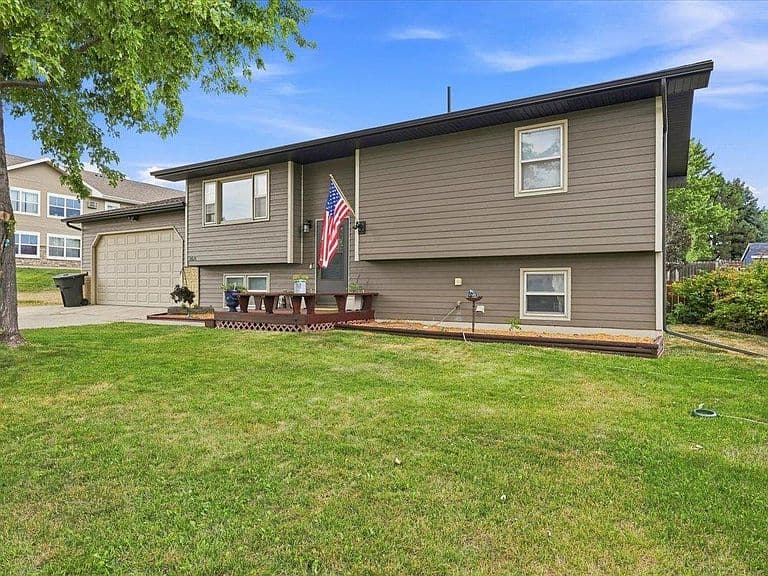2621 Moose Dr photo 1