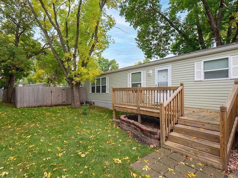 1324 Sandstone Dr photo 1