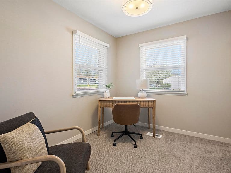 1501 S Gary Dr photo 3