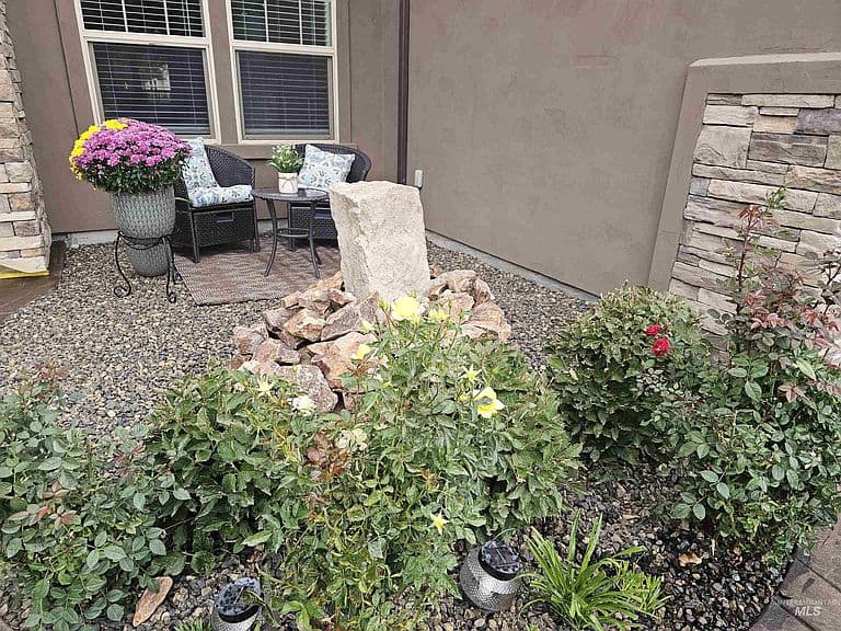 2179 E Trail Blazer Dr photo 3
