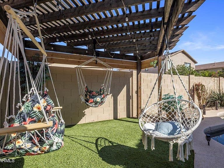 2006 W Gold Dust Ave photo 2