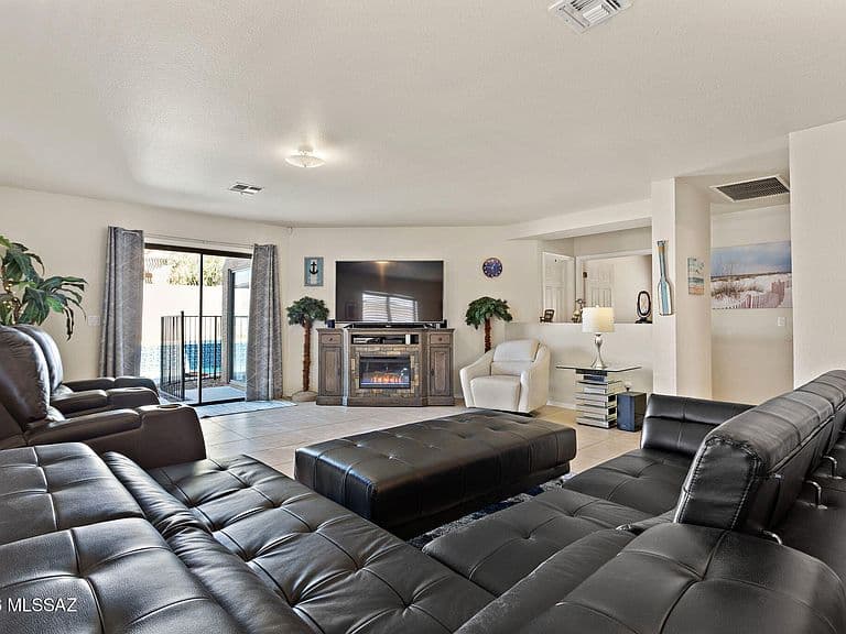 10013 E Rocky Wash Dr photo 5