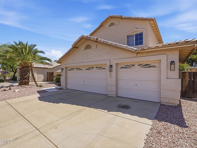 4811 W TARO Drive photo 3