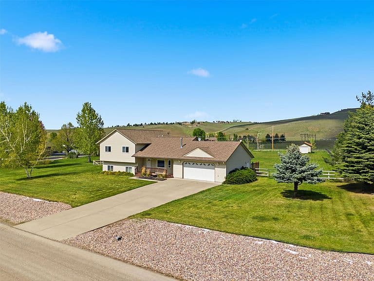 3534 Rodeo Rd photo 3