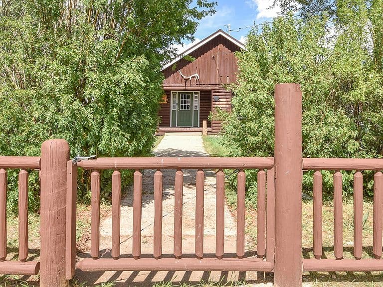 855 Piney Dr photo 3