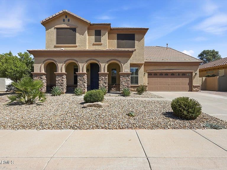 3108 E RIDGEWOOD Lane photo 2