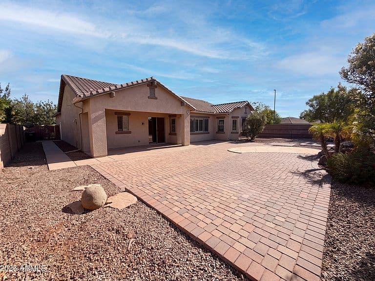 3080 E POWELL Way photo 5