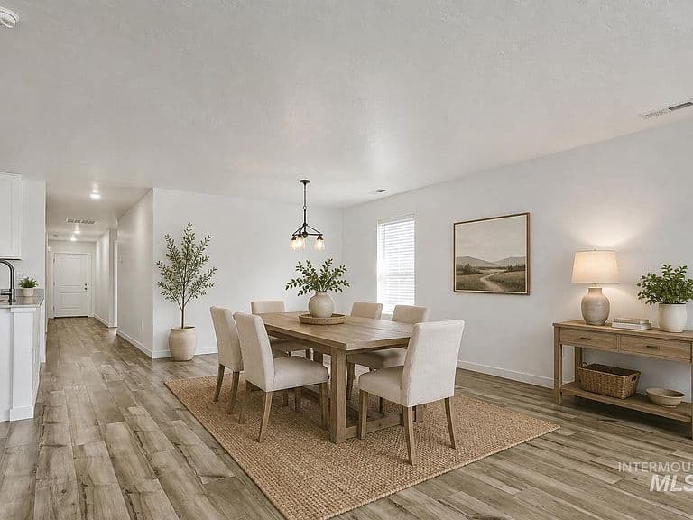 18473 N Feather Top Pl photo 3