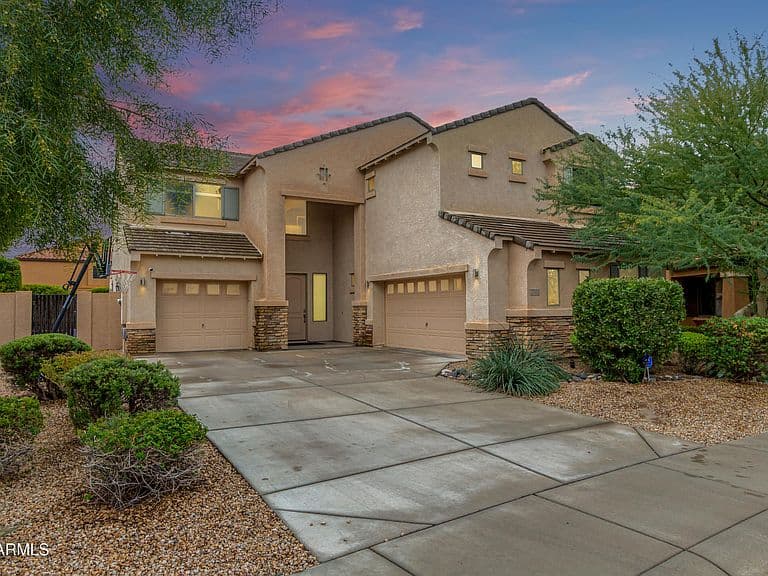 23111 N 40TH Way photo 1