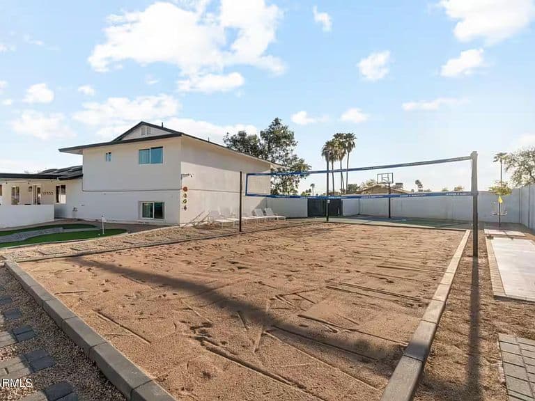 5130 E VOLTAIRE Avenue photo 5