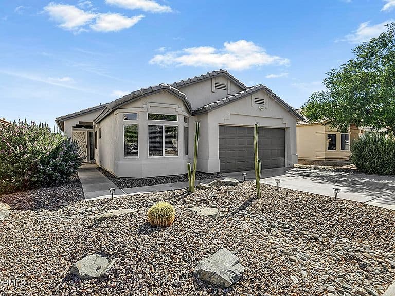 2115 E Rosemonte Drive photo 3