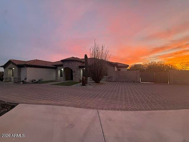 37704 N 9TH Street photo 1