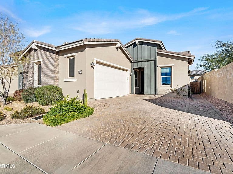 38500 N SCHOOL HOUSE Road #21 photo 4