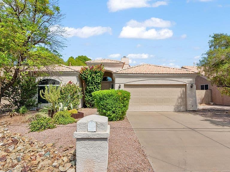 1426 E MCLELLAN Boulevard photo 2