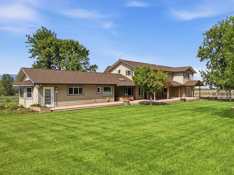 1649 Mountain View Orchard Rd photo 4
