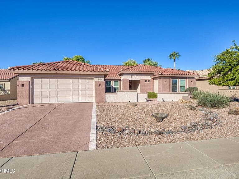 20442 N PALM CANYON Drive photo 1