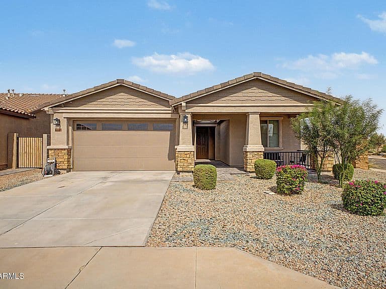 41090 W HALEY Drive photo 1
