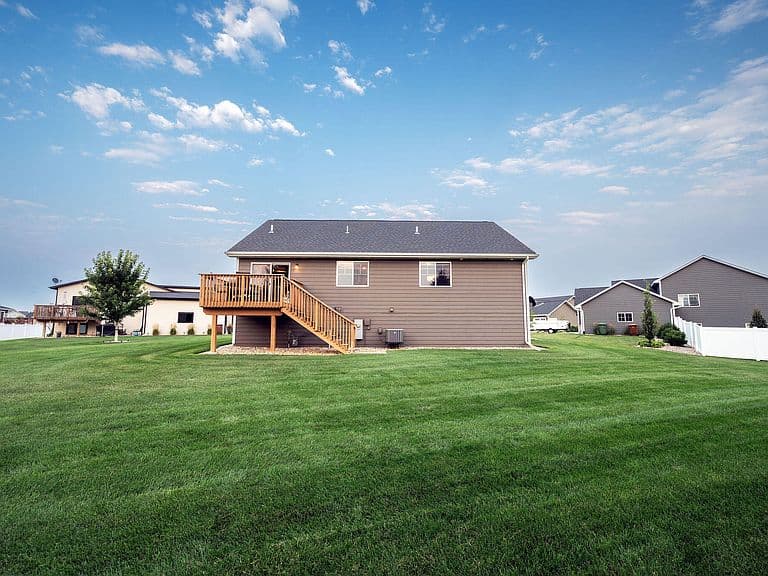 1801 W Briarwood Cir photo 5