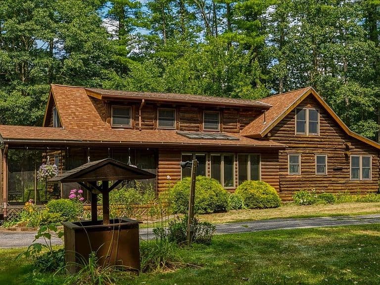 709 West Milton Road photo 3