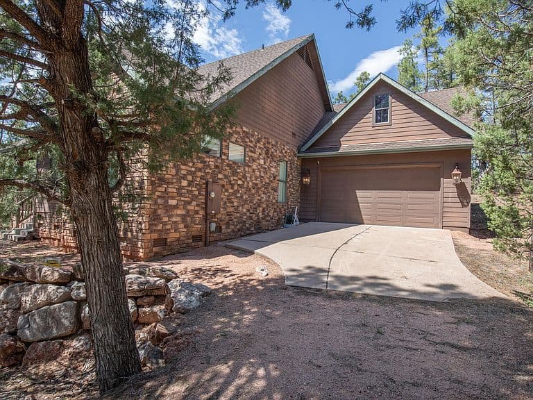 243 N Wild Oak Dr photo 5