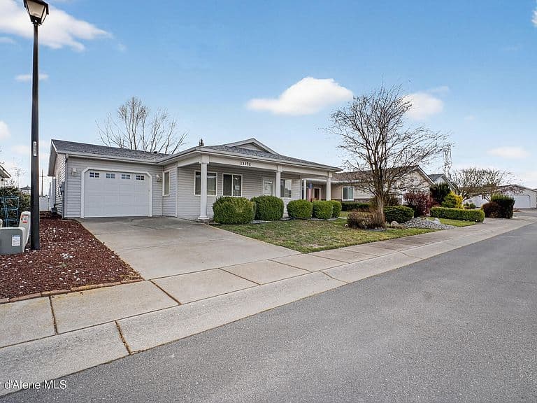 13596 N Kings Canyon Rd photo 4