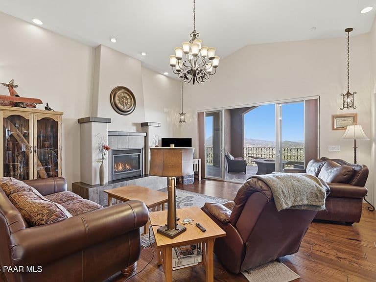 830 E Upper Sky Terrace Dr photo 4
