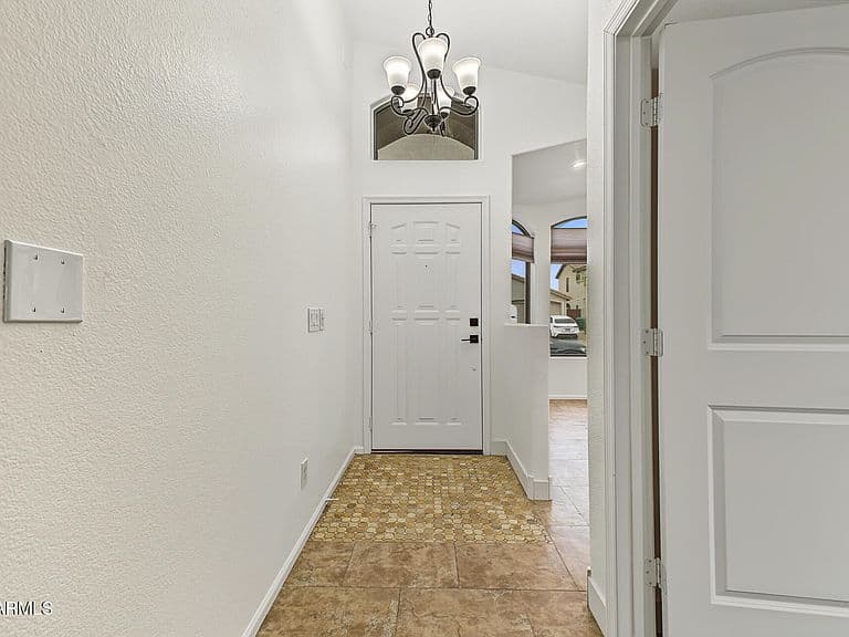 43878 W WADE Drive photo 4