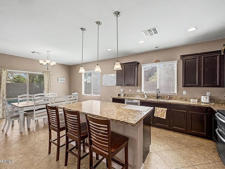 34995 N JAMAICA HOPE Way photo 5