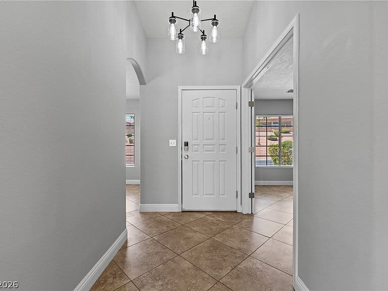 415 Turquoise Cir photo 4