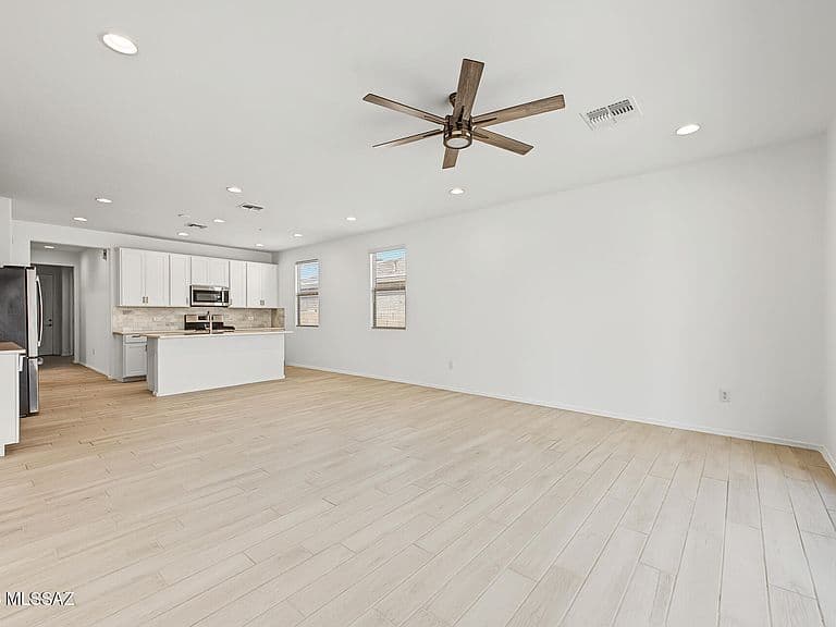 10940 W Sarabella Dr photo 5