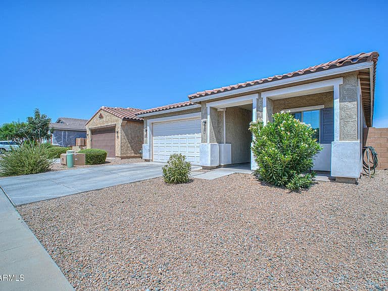 35266 W Santa Barbara Avenue photo 1