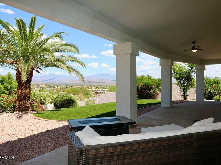 16072 E PONDEROSA Drive photo 3