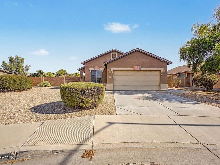 5775 W TOWNLEY Avenue photo 2