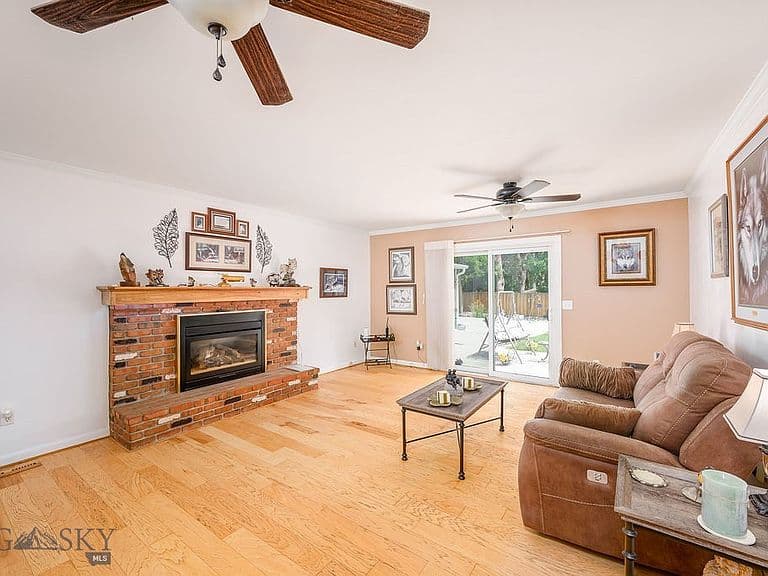 1903 Forest Park Dr photo 4