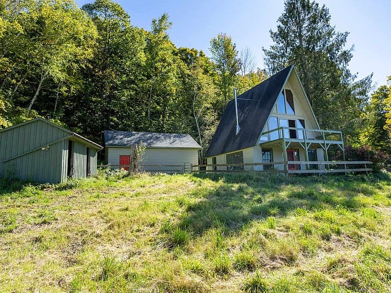 257 Watrous Road photo 5