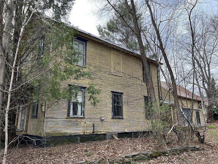 776 Fairfax Road photo 5