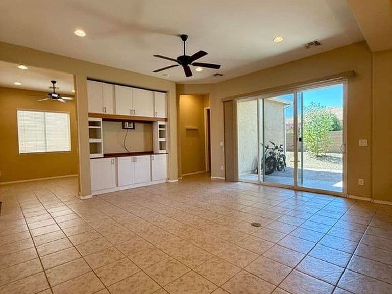 13005 E VEGA Street photo 3
